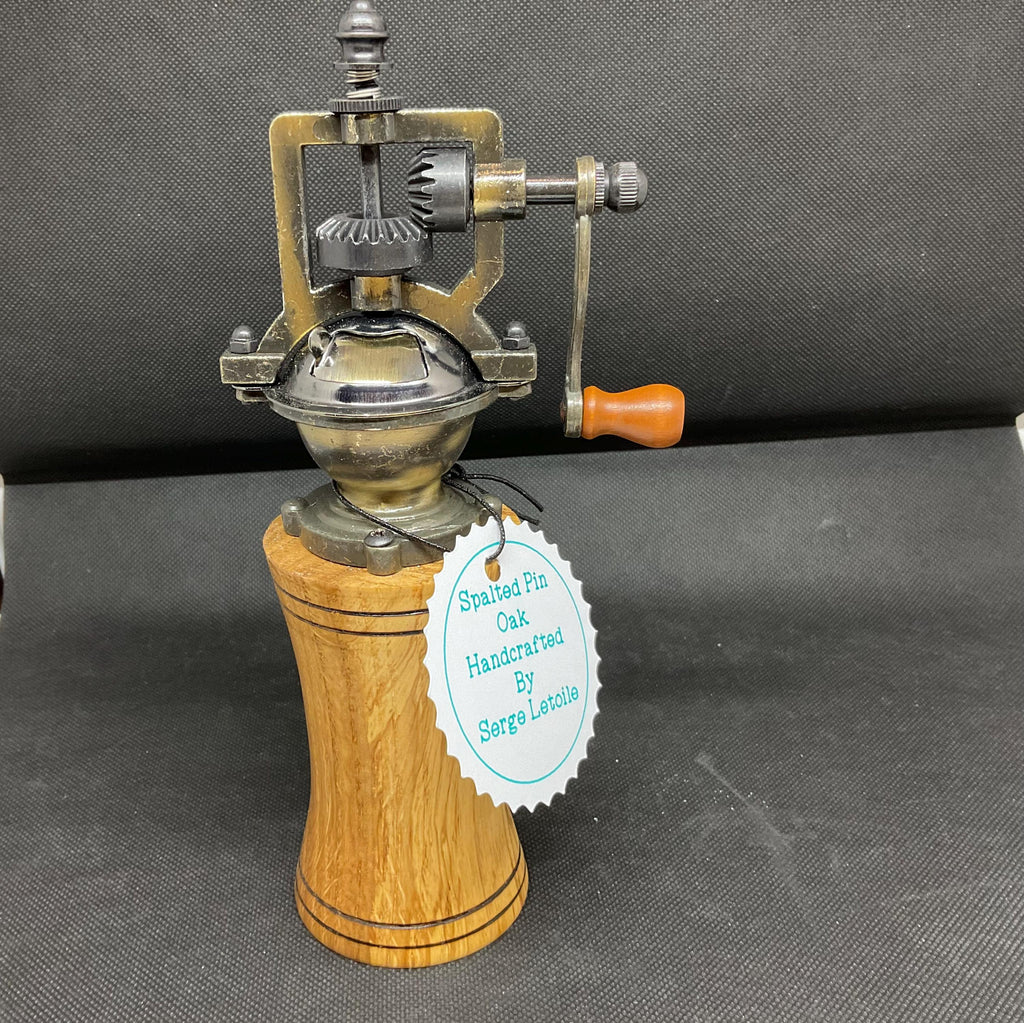 Spalted Pin Oak Wood Antique Style Pepper Grinder