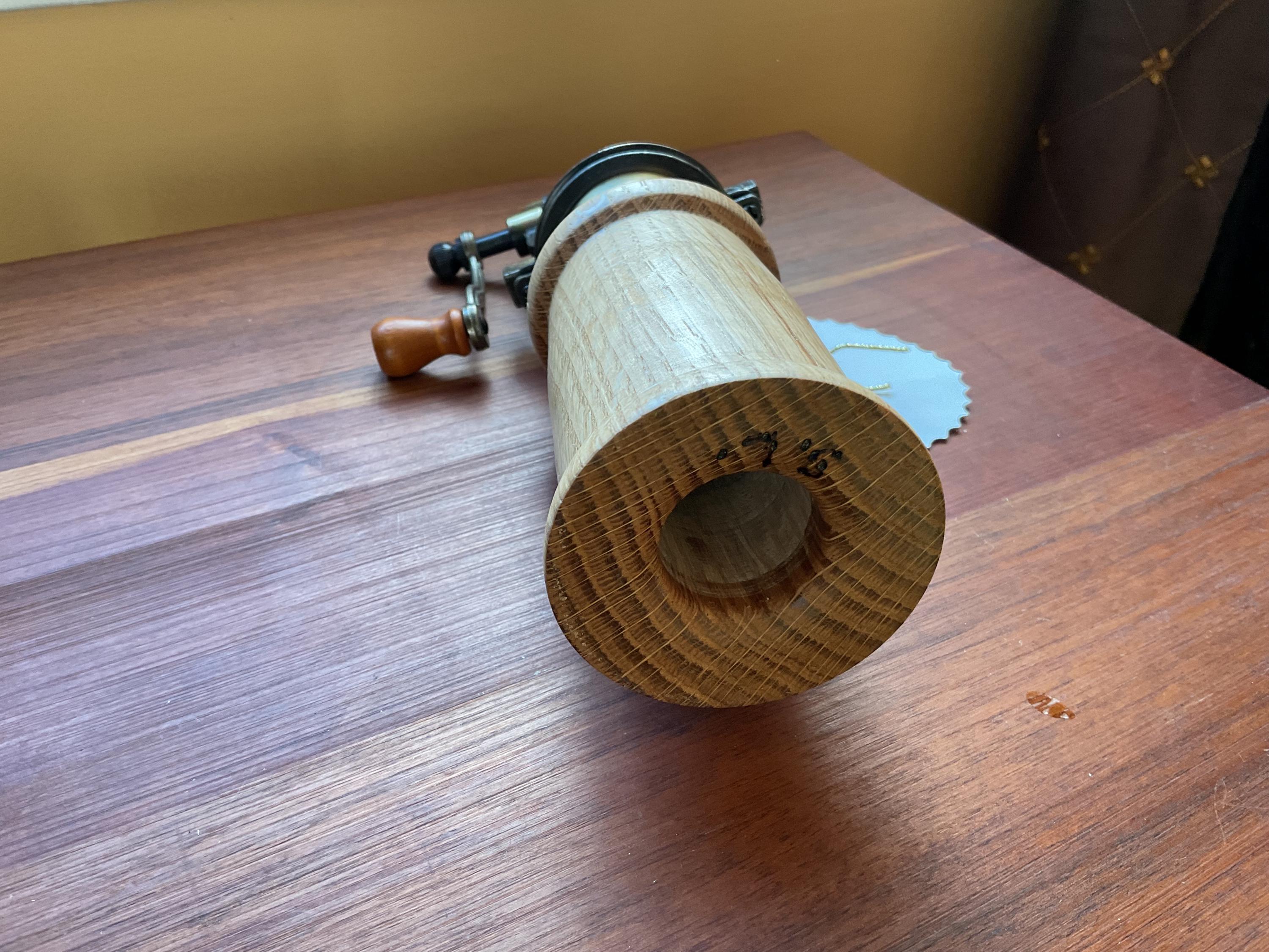White Oak Wood Antique Style Pepper Grinder
