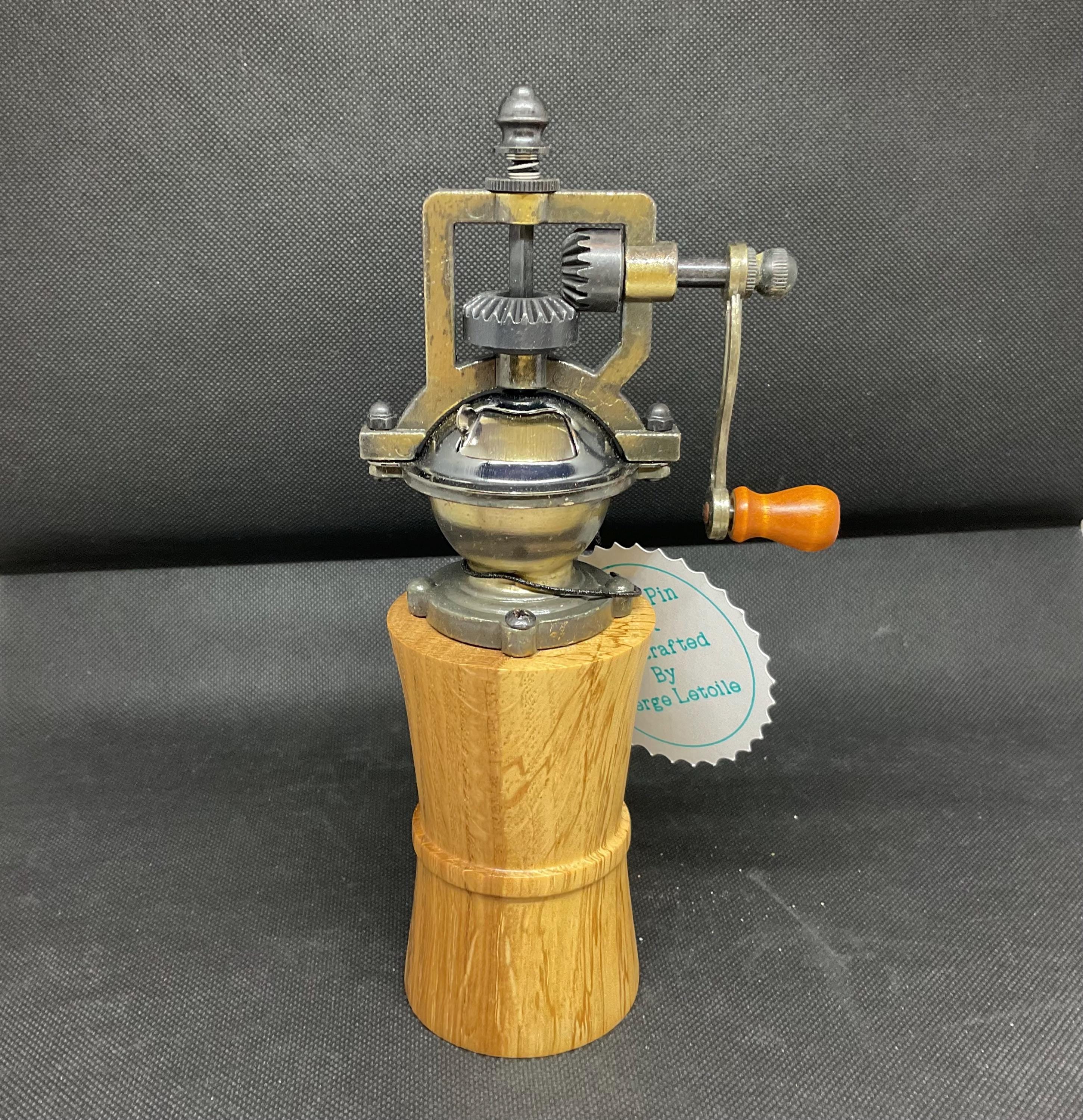 Spalted Pin Oak Wood Antique Style Pepper Grinder
