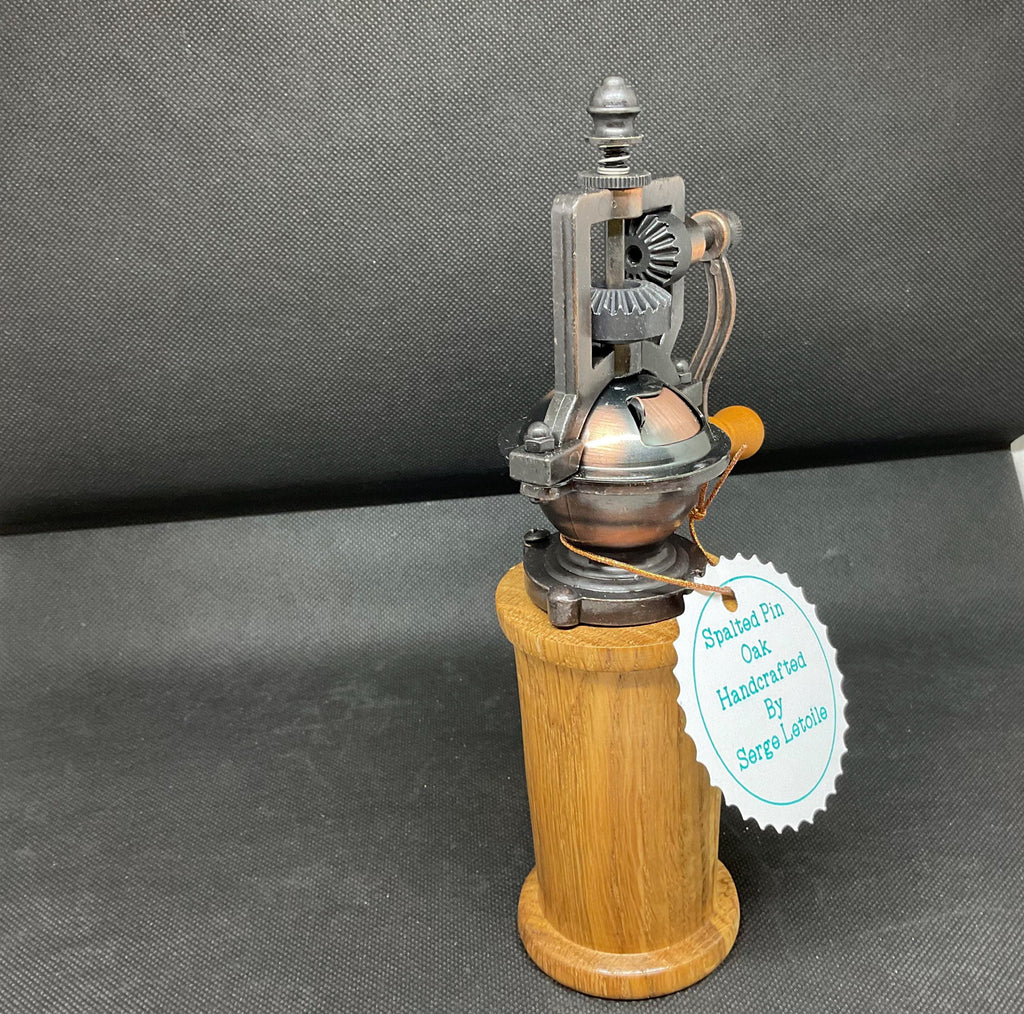 Spalted Pin Oak Wood Antique Style Pepper Grinder