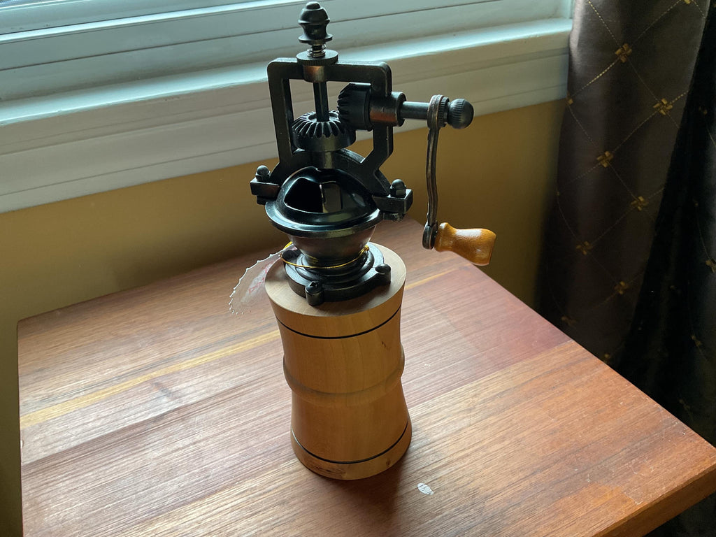 Cherry Wood Antique Style Pepper Grinder